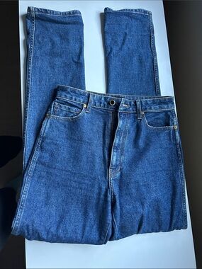 KHAITE Daria Straight-Leg Denim Jeans in Deep Blue